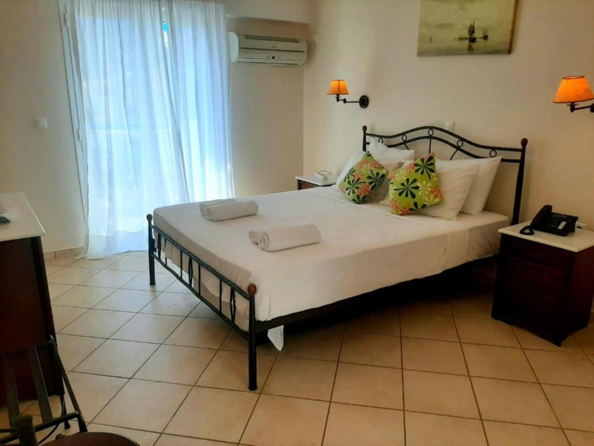 Romantica Hotel Agia Pelagia  Extérieur photo